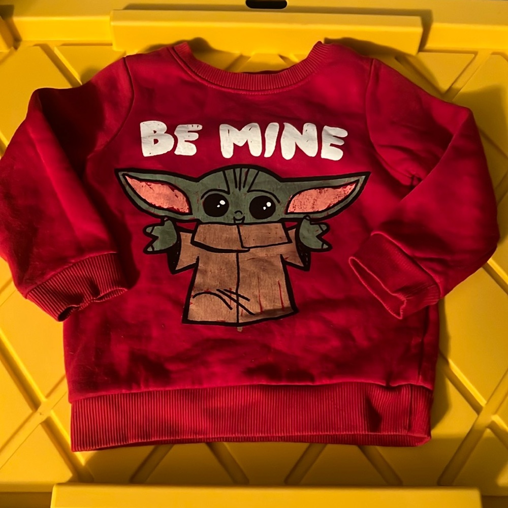 Star Wars Valentines Sweatshirt “Be Mine”